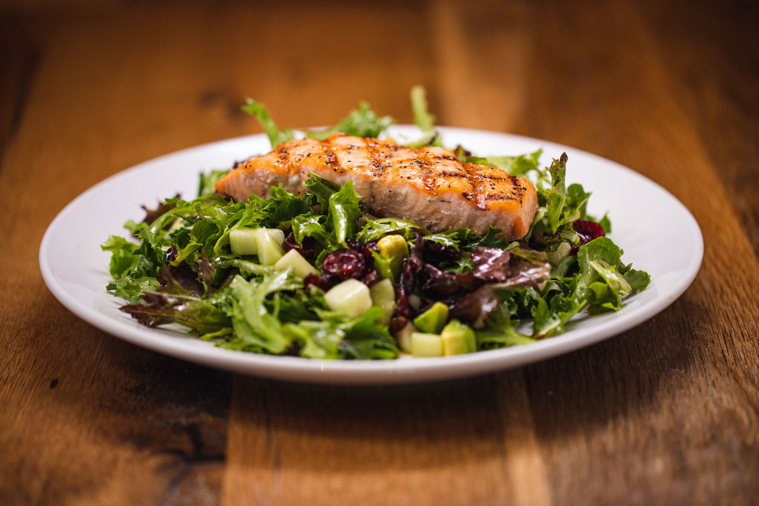 BC-GF-Grilled-Salmon-Salad.jpg